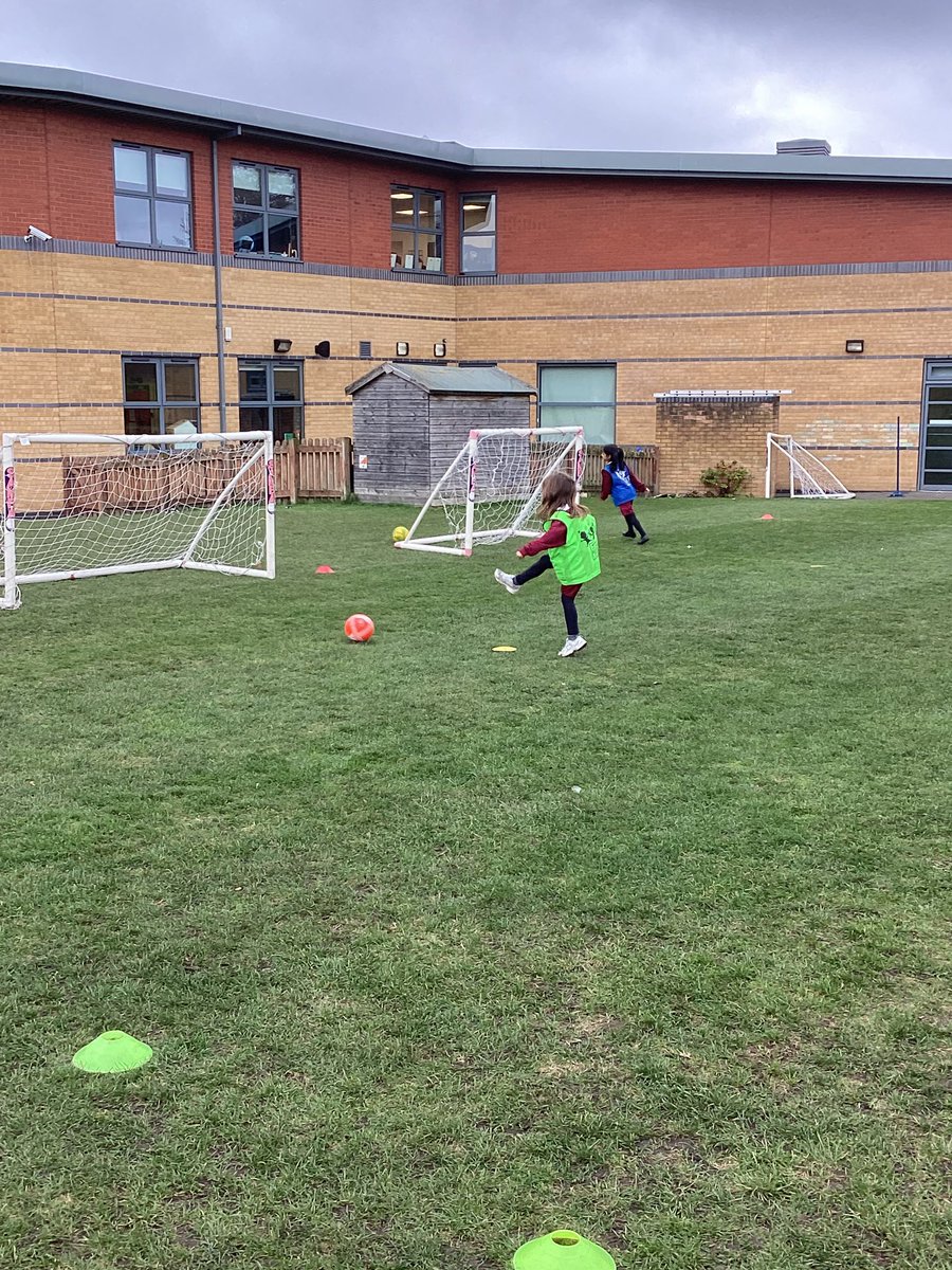 Mrs Evans tweet media