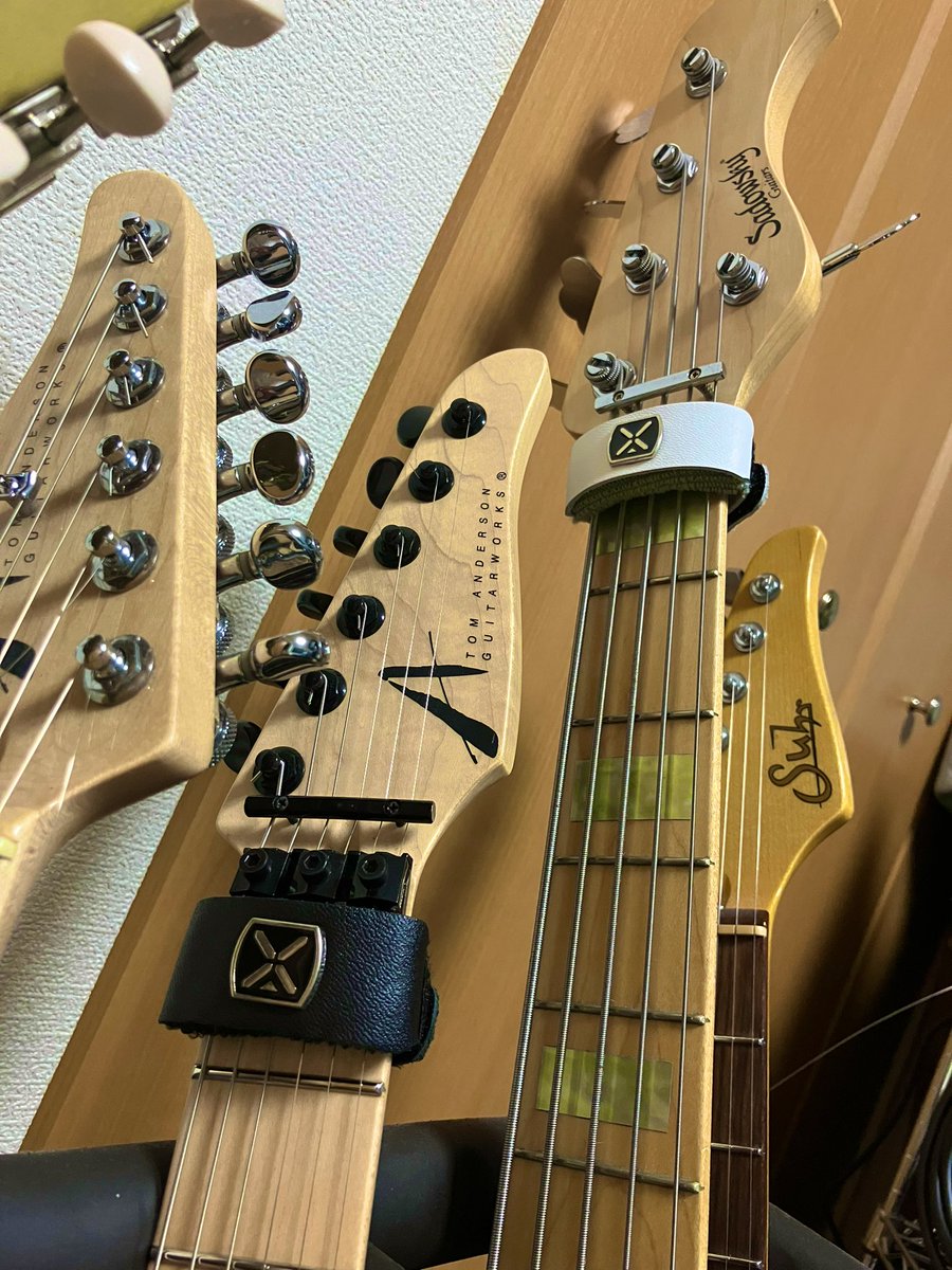 umakaburimono's tweet image. 今まで使ってたやつボロボロになってしまったので新しいの買おうと思ってたら、好みの見た目のものあって。
カラーもたくさんあるから悩んだ。

あと何個か欲しい、ピンクとか。

#DAMPER 
#IBOX