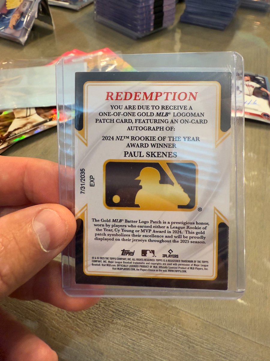 SCCTradingCards's tweet image. THE PAUL SKENES GOLD LOGOMAN AUTOGRAPH WAS SOLD BY STEEL CITY COLLECTIBLES!

James Ellis and his family bought a Topps Chrome Baseball Breaker&apos;s Delight Case from our website and pulled the Paul Skenes Game Worn Gold Logoman Auto 1/1 in the SECOND BOX of the case! 

@Topps #Topps