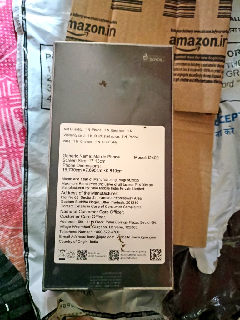 ProprabirDey's tweet image. Ordered iQOO Neo 10R (8+256GB) from Amazon India, but got a sealed iQOO Z10 Lite 5G instead. Support says the correct item was delivered, which is wrong. Need urgent replacement or refund. @AmazonHelp @IqooInd #AmazonIndia #WrongDelivery