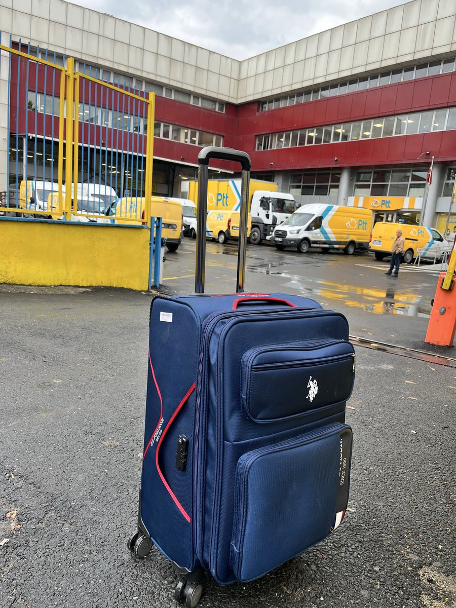 _christophermak's tweet image. gercekten valizle geldim