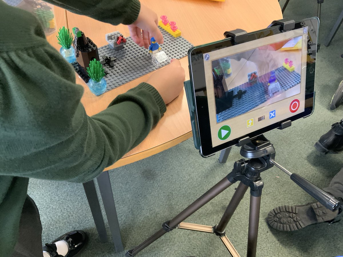 Fantastic couple of days working with Y3 <a href="/elstonhallsch/">Elston Hall Primary School</a> on their stop motion animation skills. #edtech #teaching #animation #wolverhamptonschools #computing