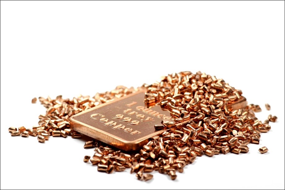 Surging demand drives copper mining mergers. Veteran money manager and investment expert Gavin Graham on copper mining stocks and a potential turnaround play: bit.ly/4ogrMXM