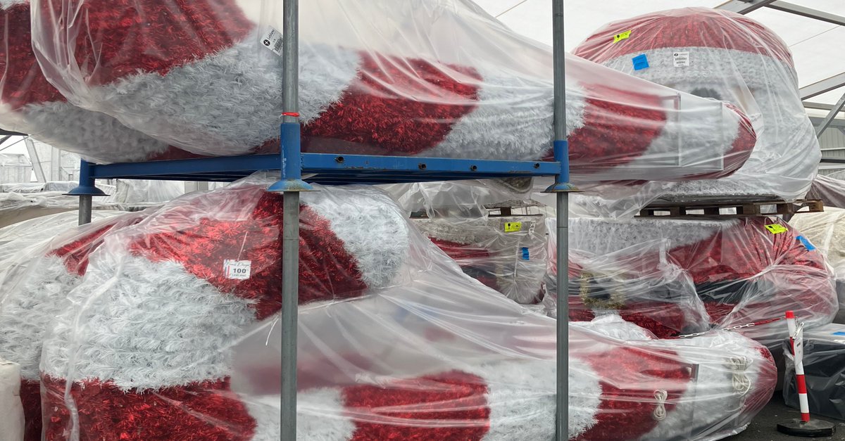 Busy, busy, busy. Autumn sets-in and everyone realises it's just 10 weeks 'til Christmas.  Thankfully we've been preparing all year! 
#festiveseason #christmas #lightingdesign