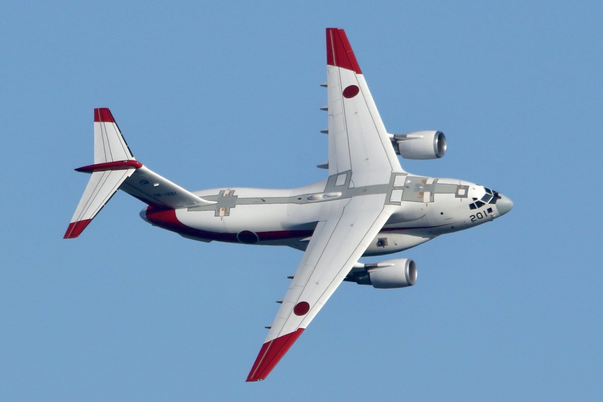 koukun_T1j8n's tweet image. 今日は岐阜航空祭の予行へ
やっっとTLを賑わせていた飛実70thスペマを撮ることが出来ました😮💨
大編隊のC-2 も、どこか去年の銀ちゃんを彷彿とさせる背中見せまくりのエグい飛びっぷりでした
2025.10.9 RJNG