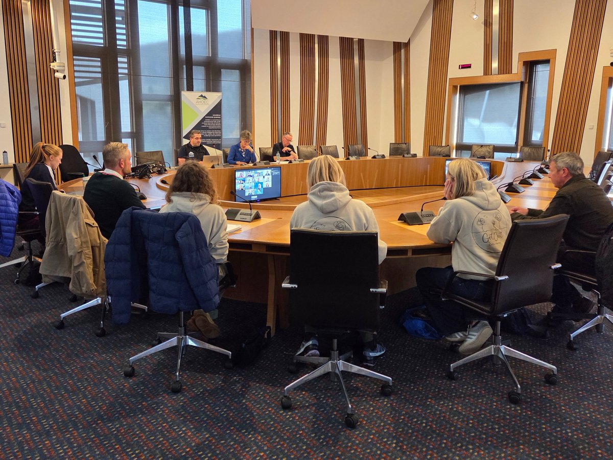 Liz Smith CBE tweet media