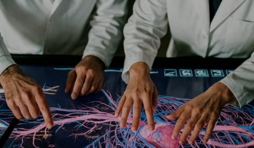 🔹Universidad Siglo 21 presenta la carrera de #Medicina en #Córdoba

📚La nueva carrera comenzará a dictarse en marzo de 2026 en el Campus Juan Carlos #Rabbat, marcando un hito en la expansión académica de la <a href="/LaSiglo21/">Universidad Siglo 21</a> en el área de Salud y Bienestar.

universidadeshoy.com.ar/nota/78071/uni…