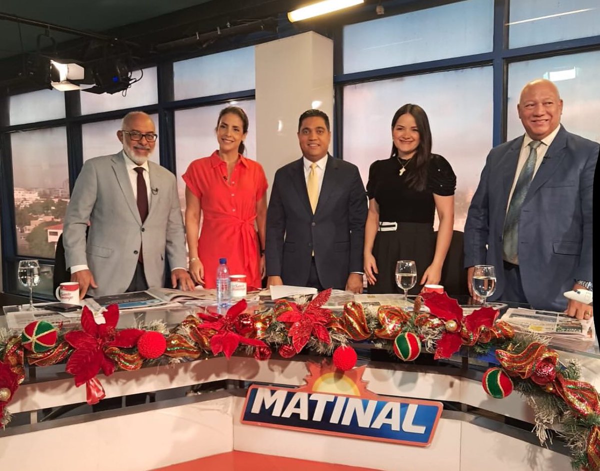 miderec_rd's tweet photo. Agradecemos al gran equipo de Matinal 5 por darnos la oportunidad, abriéndonos su espacio para compartir con el país un resumen de los principales logros de nuestra gestión al frente del Ministerio de Deportes. https://t.co/IgninR4Yyv