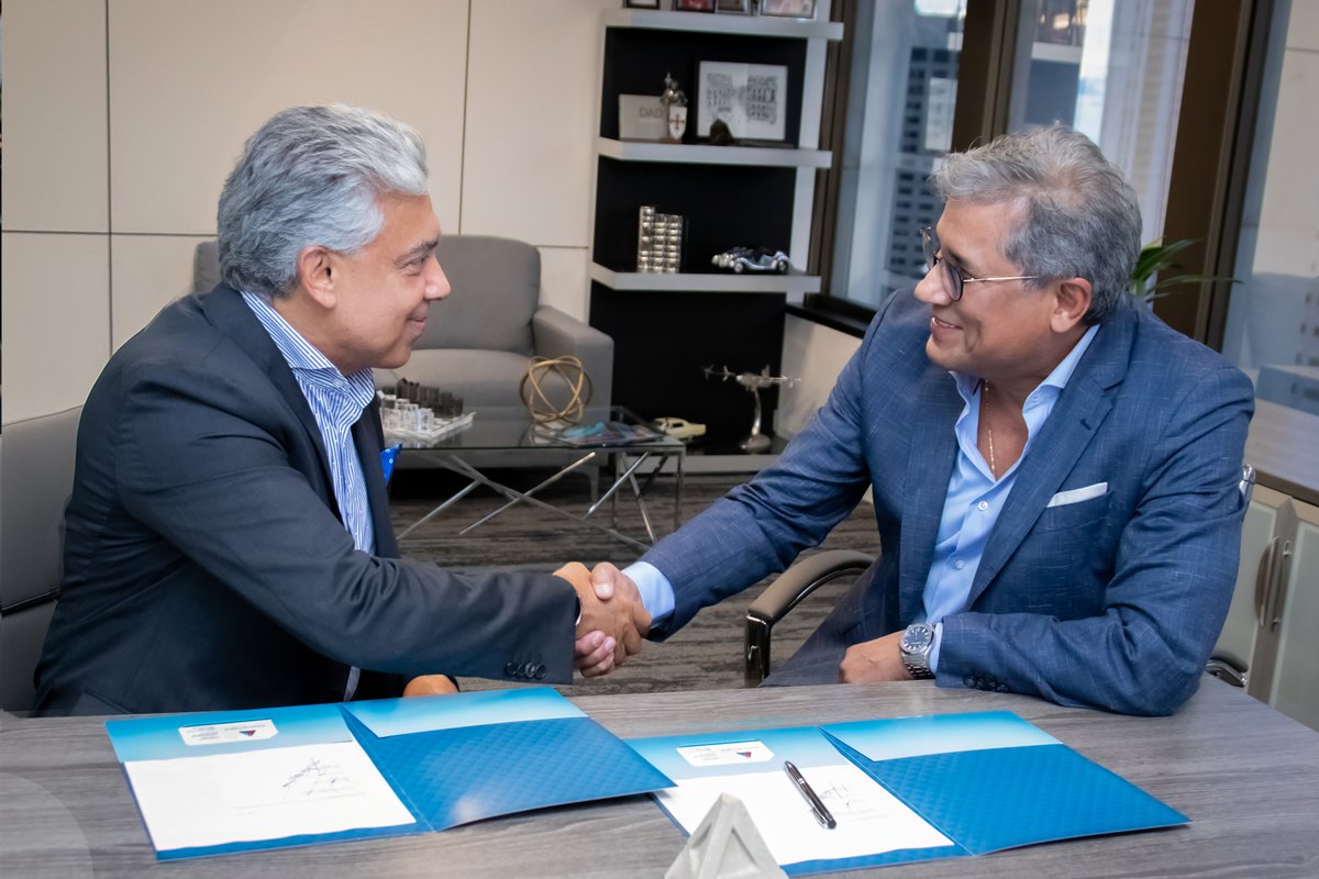 AcfGroup's tweet image. Baghdadi Capital joins ACF in a strategic alliance. 💼🌍
This investment empowers us to offer our clients more financing options, better terms, and a more personalized service.

#ACF #BaghdadiCapital #Investment #Clients #Growth