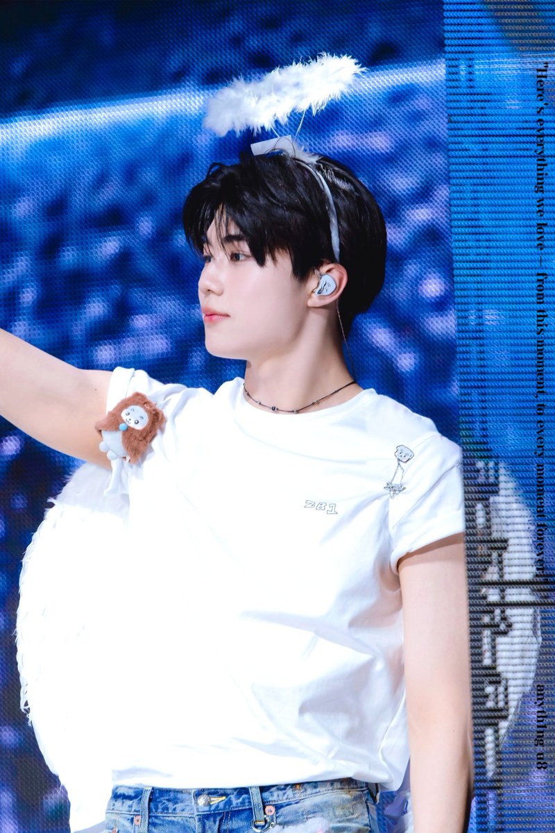 251005 ଘ( -.-` )ଓ 💭

#박건욱 #PARKGUNWOOK #パクゴヌク #ZEROBASEONE #ZB1 #제로베이스원