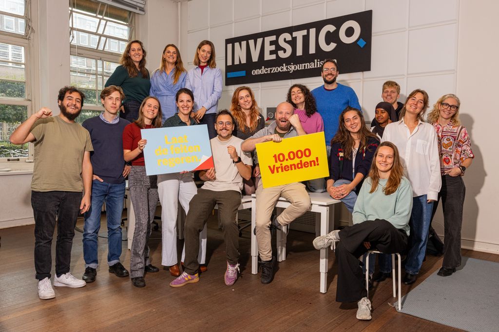 Dank aan alle 10.000 Vrienden! We zijn van niemand afhankelijk, behalve van jou. Op naar de 12.500! Elke extra euro steun betekent dat wij nog meer diepgravende onderzoeken kunnen doen. Word vóór 31 oktober Vriend van Investico. buff.ly/qBusFAp