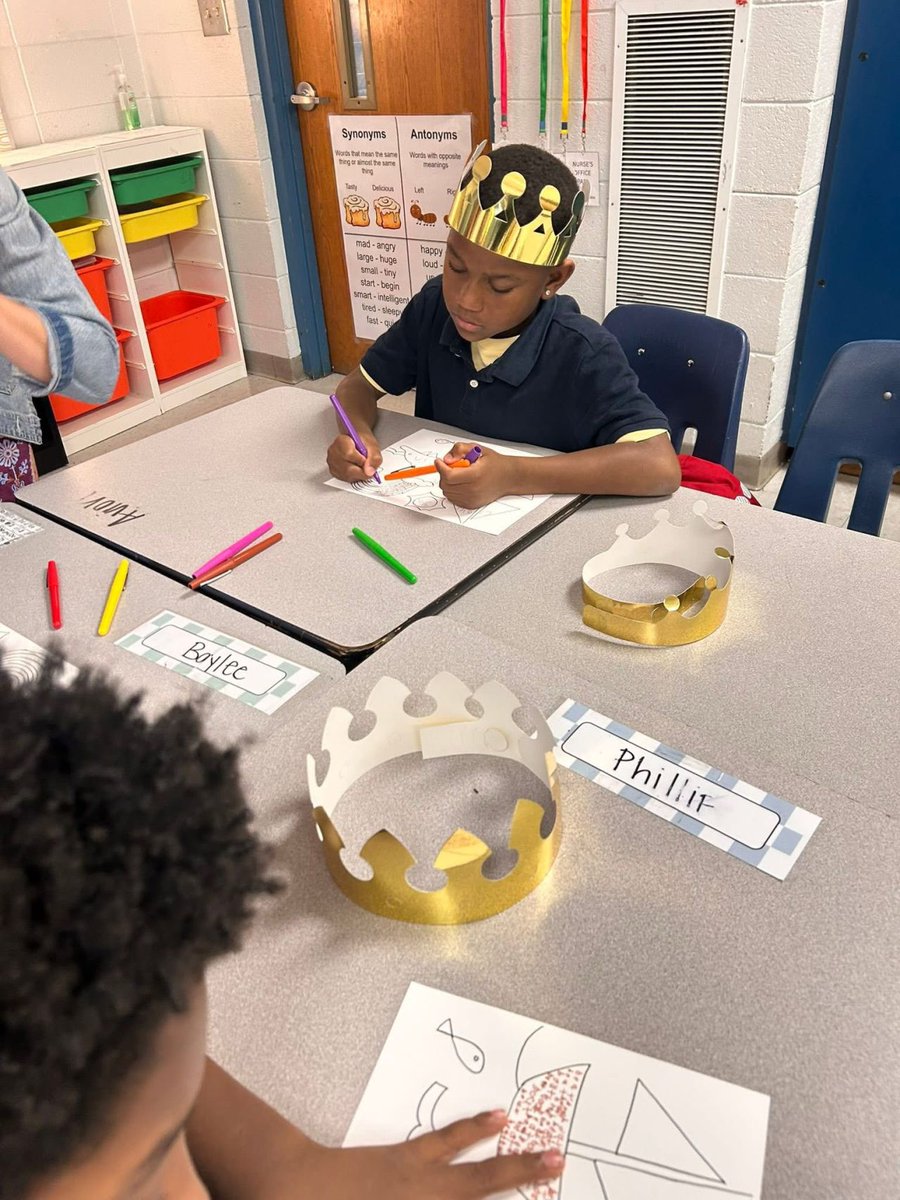 Marjy Marj tweet media