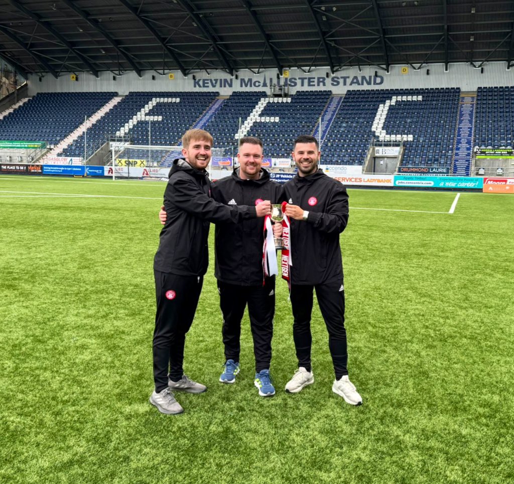 Behind every training session and matchday are our incredible coaches and volunteers who inspire, support and empower our players every week. 👏⚽

Thank you for being brilliant role models for the next generation of girls in football. ❤️🤍 #SheCanSheWill #SWGiSW #Inspiration