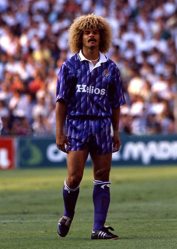 realvalladolid's tweet photo. Se cumplen 42 años del primer partido luciendo la publicidad de ‘Helios’, nuestro primer patrocinador de la historia. Fue en un UD Salamanca - Real Valladolid (2-2). ¿Conserváis algún camisetón como estos? 👇
#HistoriaBlanquivioleta https://t.co/actHYTBea4