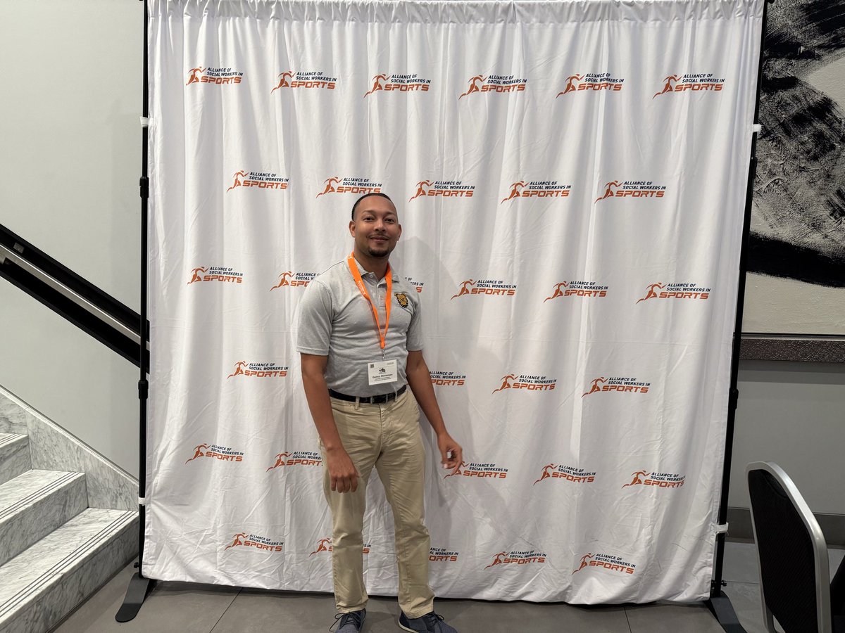 que3nc's tweet image. Sport social work conference in NOLA.  Great presentation to close out the conference and listen and learned a lot from others which was great !!