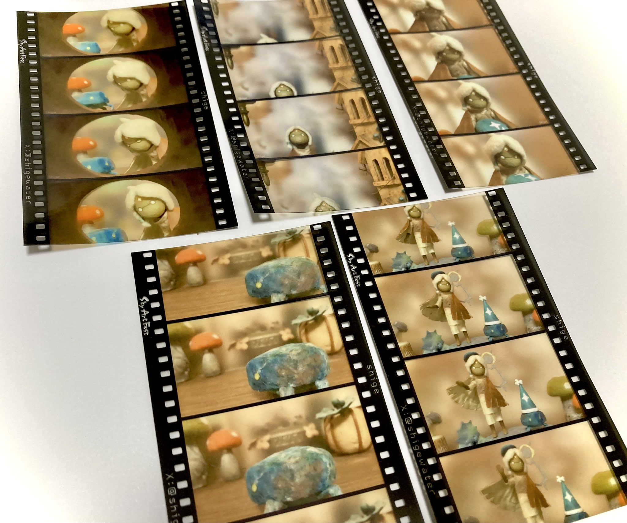 風見しんごネガフィルム34コマ NIMASO 強化ガラスフィルム iPhone16/14/13シリーズ 黒縁なし
