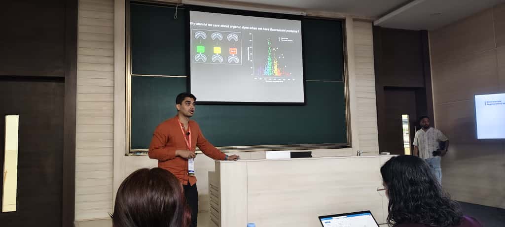 Prof. <a href="/prat_i_k/">Pratik Kumar</a>  talked on “Multifunctional fluorescent ligands for intracellular labeling” at <a href="/GSC_2025/">Global Scientific Conference</a>  — designing smart probes that cross membranes and tag proteins. #ChemicalBiology #FluorescentProbes #Imaging <a href="/NCBS_Bangalore/">National Centre for Biological Sciences</a> <a href="/iitbombay/">IIT Bombay</a> <a href="/ruchianand1975/">Ruchi Anand</a> <a href="/anidchemiitb/">Anindya Datta</a>