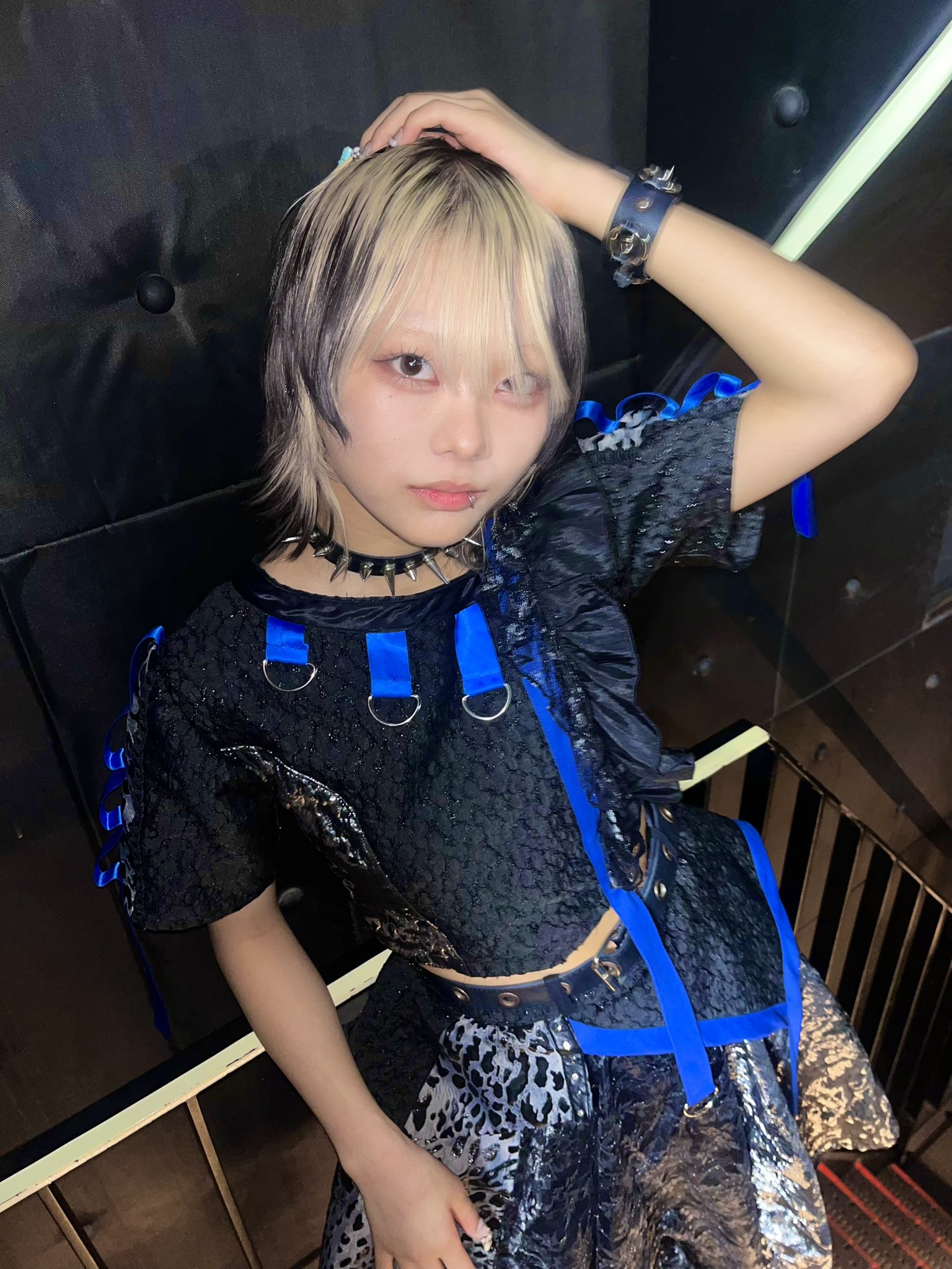 すんすん♥ Look over there - YouTube