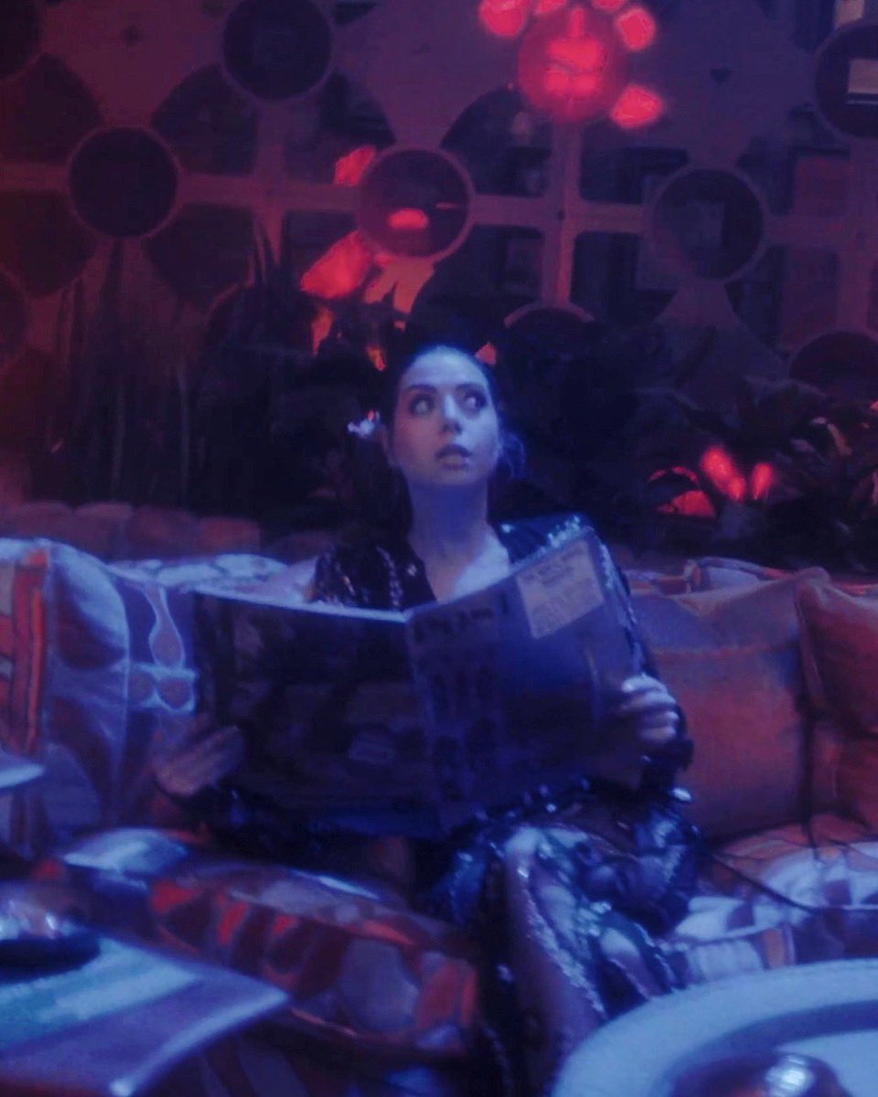 vidalsource's tweet image. she never gaf