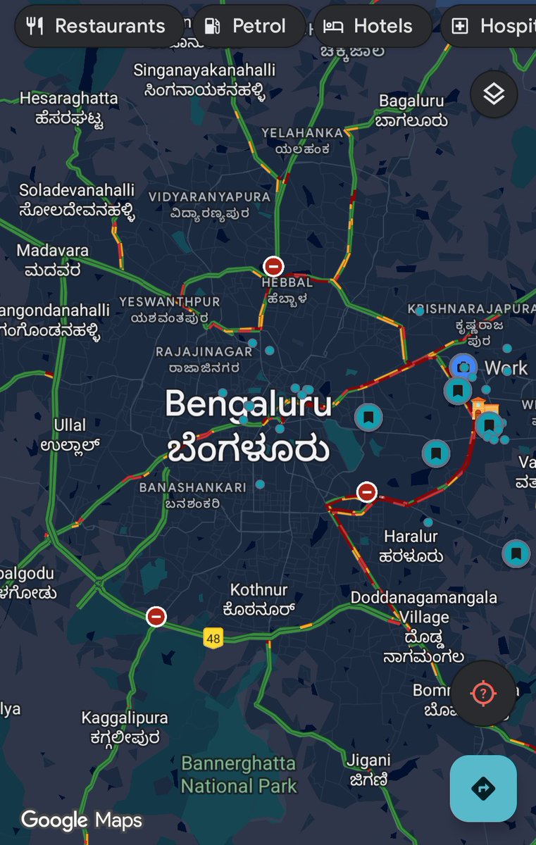 vatsan32's tweet photo. The East Zone bleeds, paying the highest tax (over 1000 crores collected in property tax alone), having the worst traffic yet contributing heavily to Bangalore's GDP, the West Zone reaps the benefits. #BBMP allocates the same 420 crores to both zones for development. Why?! https://t.co/GWSaMkRgHF