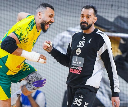 إضافه قوية للخليج الصفار اثبت نفسه واستطاع أن يكون الحارس الأول في الخليج والحسن أضاف قوة دفاعية لقوة الخليج الدفاعية ..