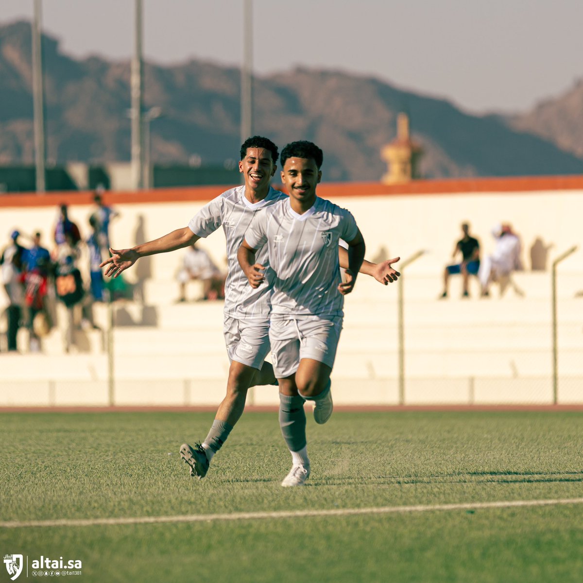 M71MS's tweet image. الحمدلله بداية خير ان شاءالله نحو الصعود يارب 🩶🩶 #الطائي