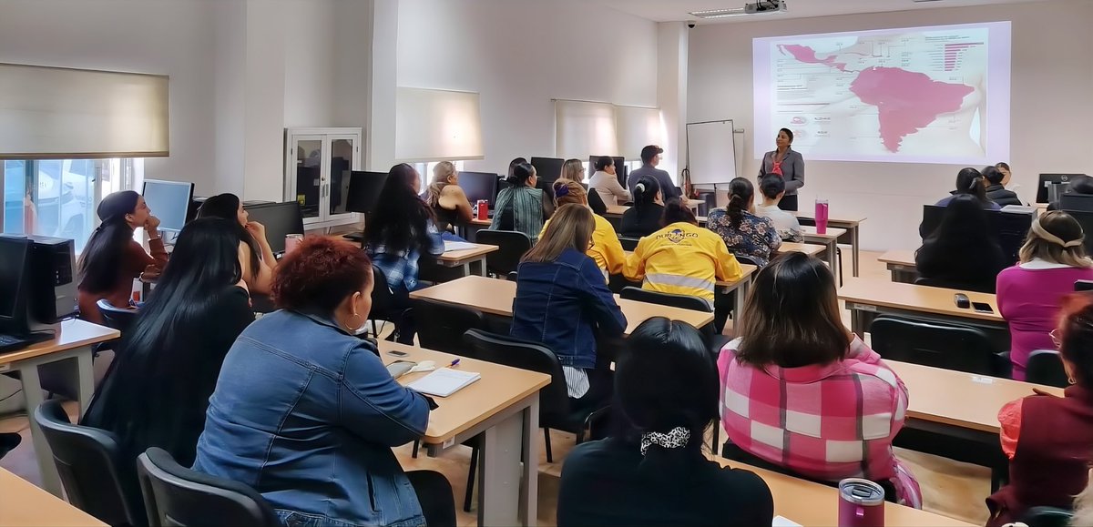 DMAF_Dgo's tweet image. Desde la Dirección de Administración y Finanzas compartimos la plática “Cáncer de Mama” junto a la Facultad de Enfermería y Obstetricia, fomentando la detección temprana y la prevención entre trabajadores municipales. 💗
#DurangoEsElCamino 🐺