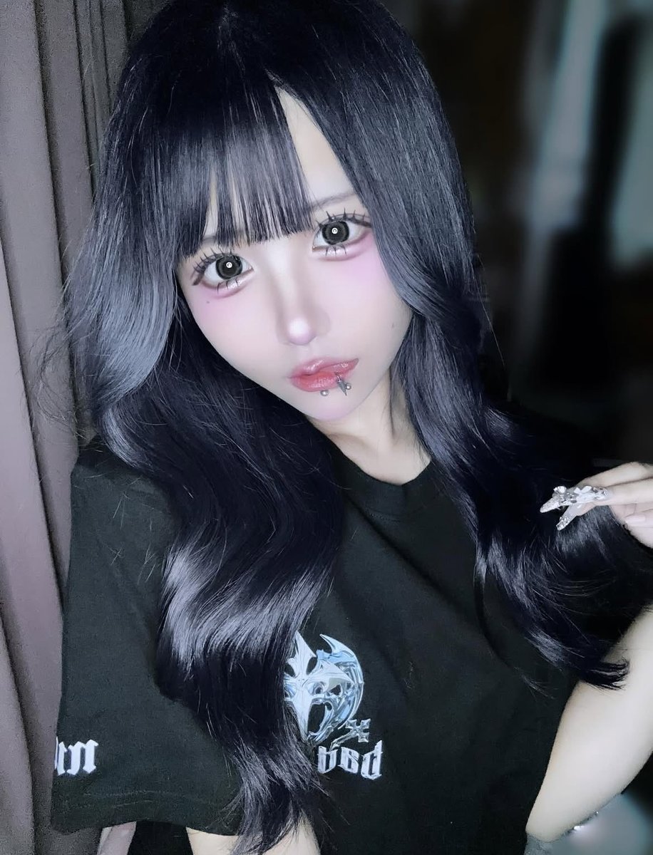 miu_uks's tweet image. 彼氏と別れてこの垢作った
#友達募集中関西   #高校生とつながりたい #重加工注意 #自撮り界隈  #自撮り界隈さんと繋がりたい  #美男美女さんと繋がりたい