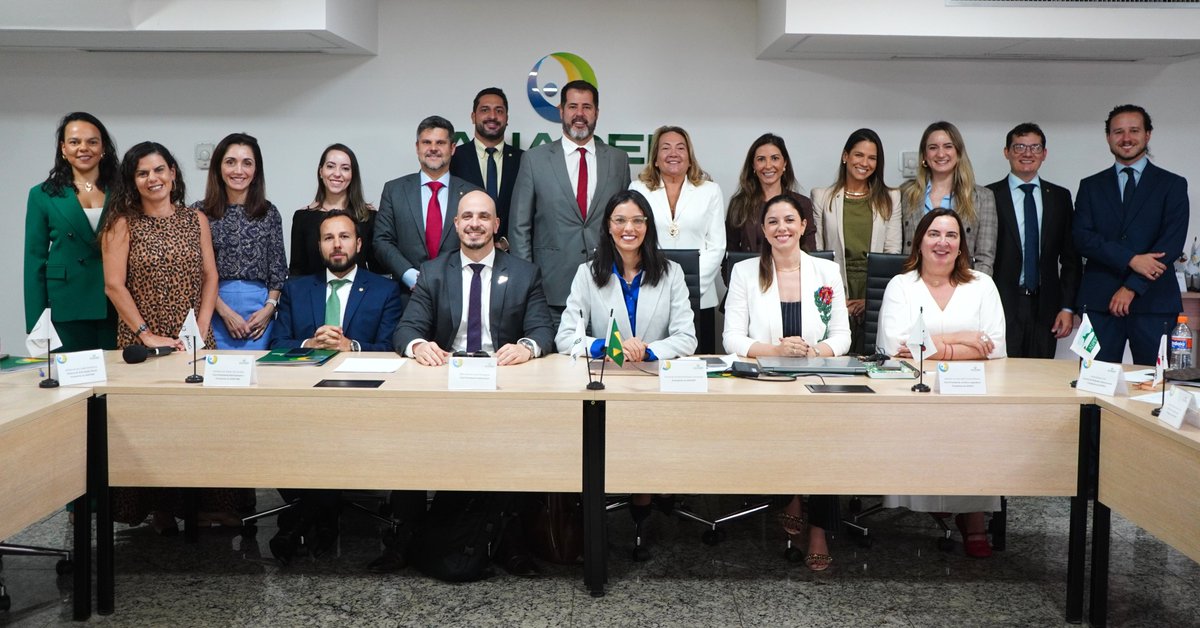 ANADEP_Brasil's tweet image. #DefensoriaSim
Assembleia geral de outubro foca no debate sobre atuação legislativa no Congresso Nacional: tinyurl.com/mw9xswhe