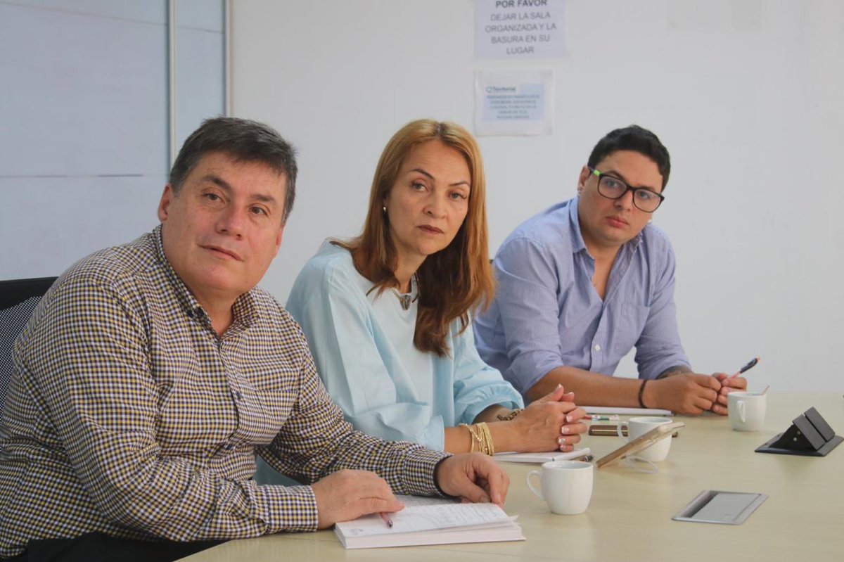 💚🤝 ¡Unidos por la niñez y la adolescencia caldense!

La Dirección Territorial de Salud de Caldas y el ICBF Regional Caldas se unen a través de una alianza estratégica que fortalecerá las acciones en favor del bienestar de los niños, niñas y adolescentes del departamento. 👧🏽🧒🏻