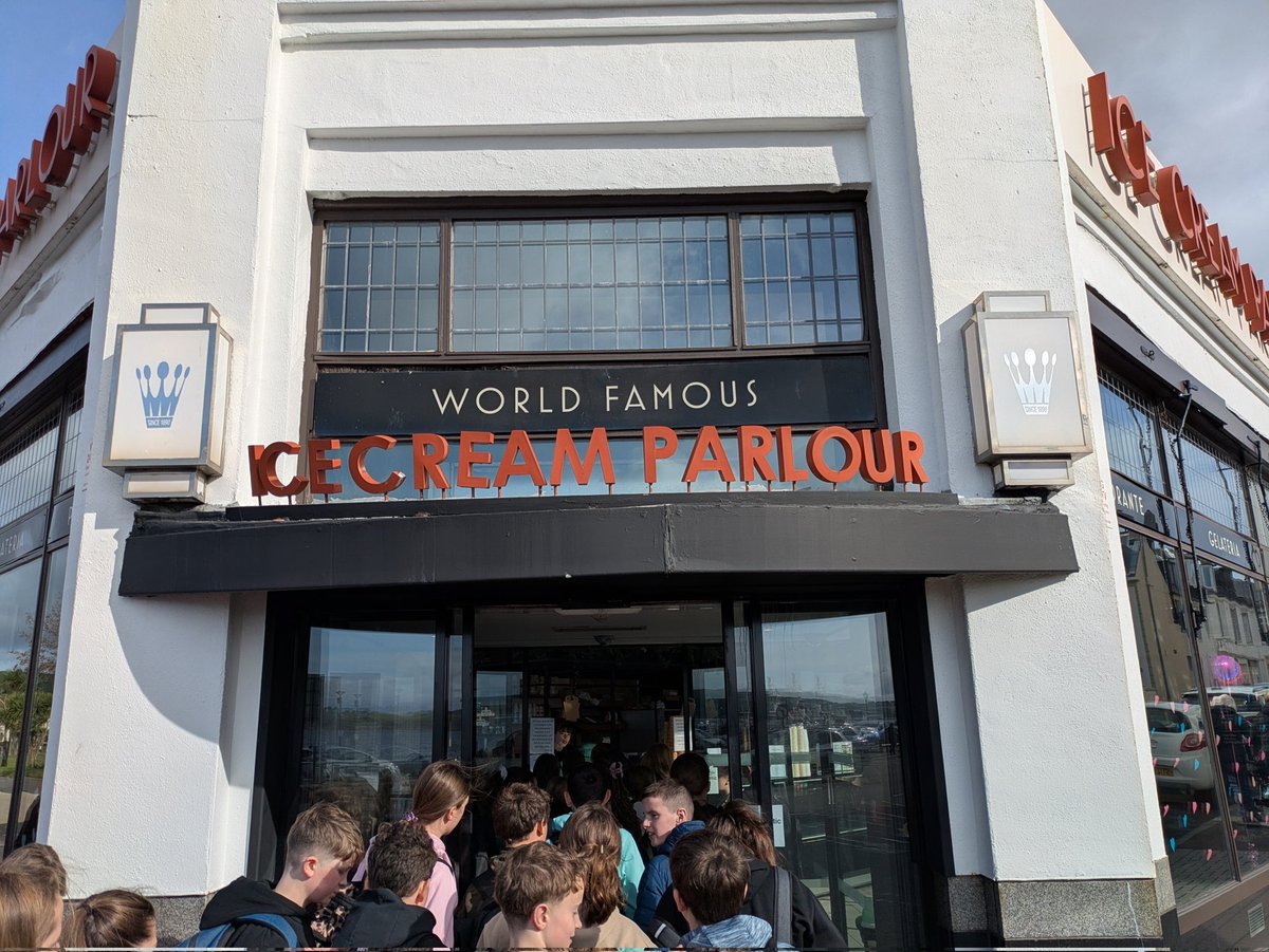 Modern Studies tweet media