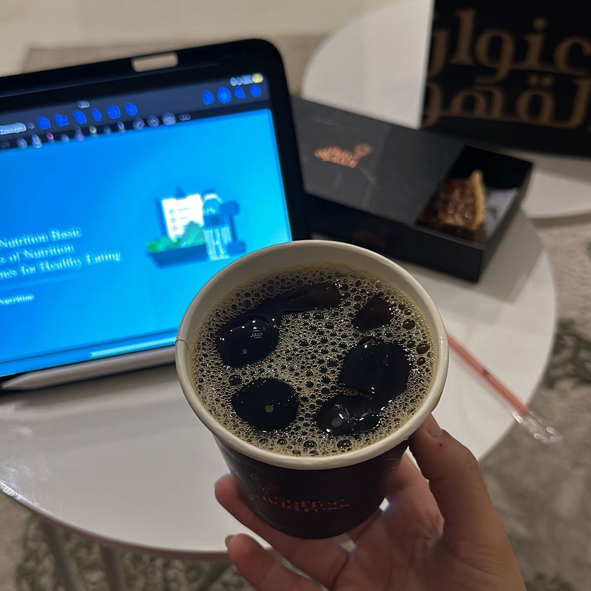 iloaun's tweet image. أكتوبر شهر الكرف الجامعي

بلا خرابيط وكلام فاضي