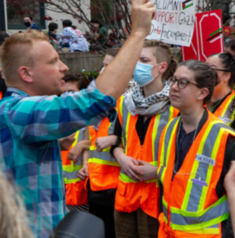 🚨 Professor Lisa Trever, Columbia University, Archaeology.

Participated in the pro-Hamas rally of 2024, and formed a faculty human wall to block "provocateurs" (Jewish students) from counter-protesting.

A TITLE VI VIOLATION of their civilian rights. She's still employed.