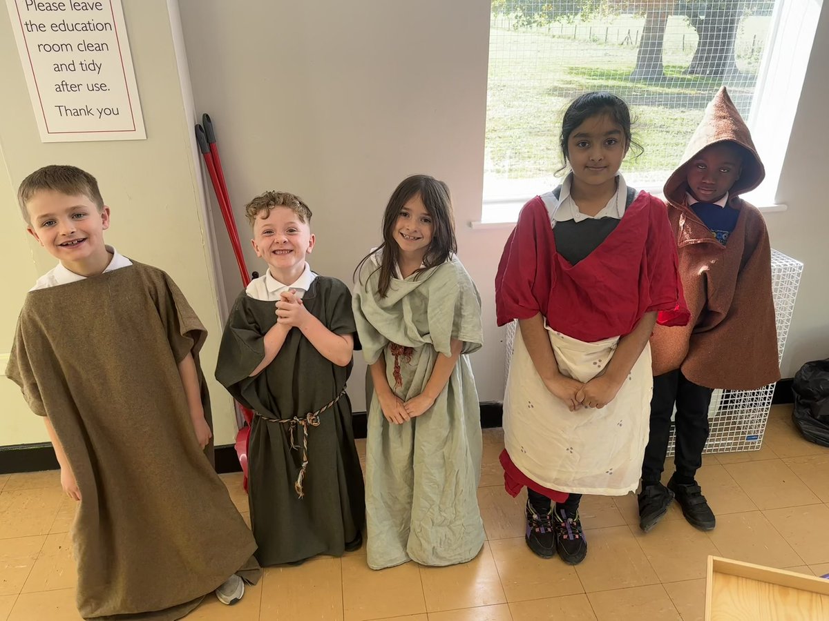 Mr Johnson tweet media