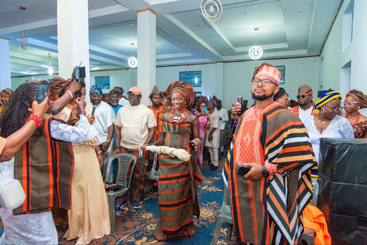 jci_nigeria's tweet image. From the Presidential Roll Call to her inspiring presence on the floor, every moment reflected leadership in motion and the true spirit of ELV8; rising together for a sustainable future.

Àkúré welcomed her in style, and the energy was simply electric! ⚡

#ELV8
#JCINigeria