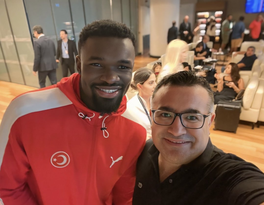 baris_kezer's tweet image. #EuroBasket 🏆🏀
 #12DevAdam 🇹🇷♥️

⛹️‍♂️ #ŞehmusHazer ⛹️‍♂️ #KenanSipahi
⛹️‍♂️ #SertaçŞanlı ⛹️‍♂️ #AdemBona