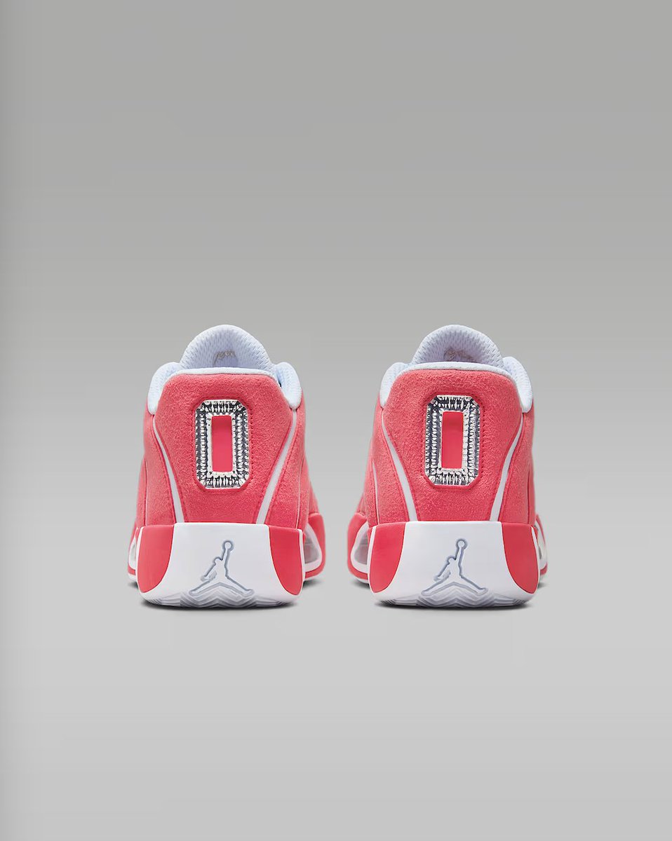 AD: Jordan Tatum 4 'Siren Red' drops tomorrow at 7am PT/10am ET

Nike
M mavely.app.link/e/eKDvdX9WYWb
G mavely.app.link/e/MrY2JebXYWb

Footlocker mavely.app.link/e/Ujkqq7xzkXb