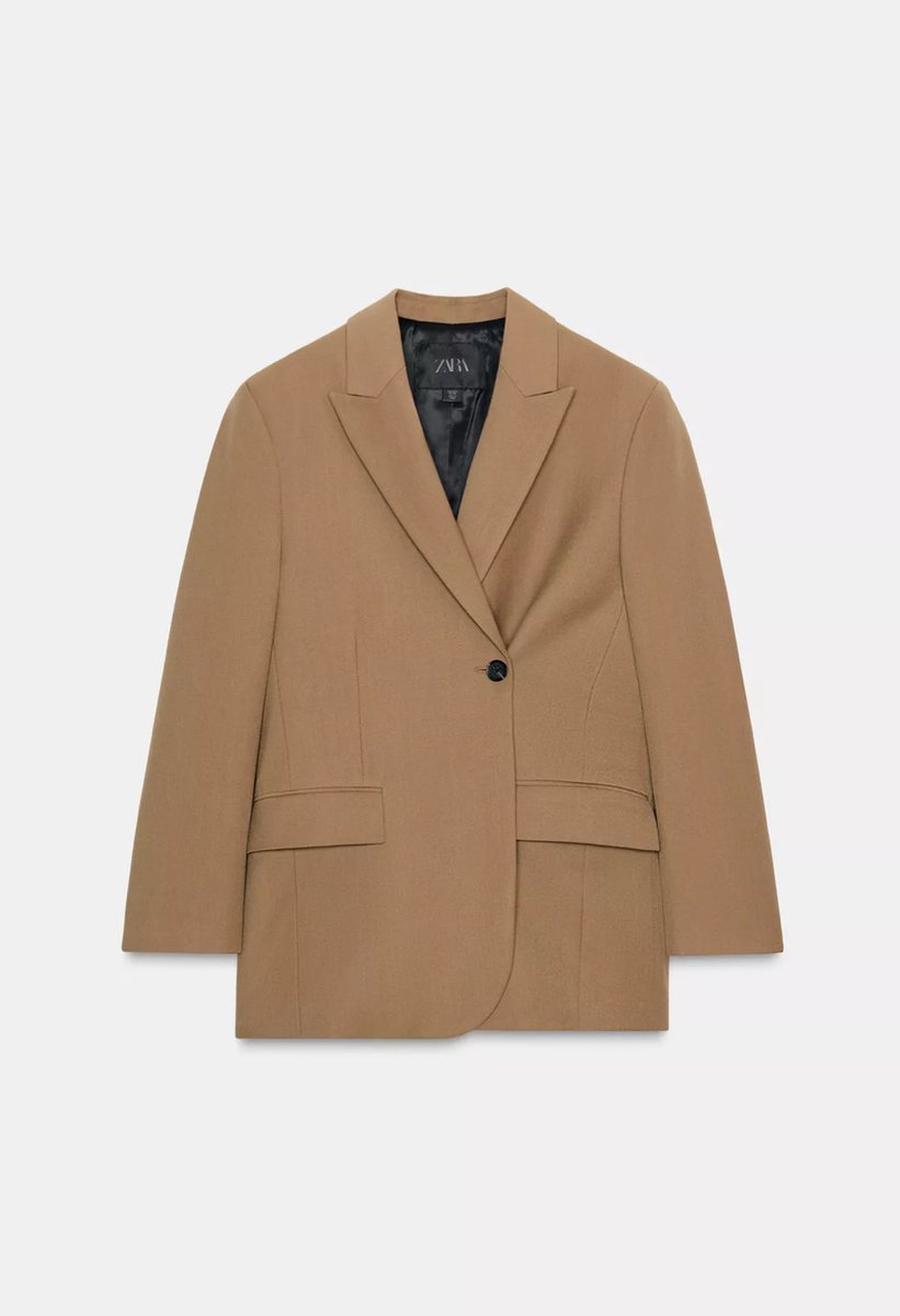 sabmicozzi's tweet photo. Ok need @ZARA FW25 https://t.co/gv7d5E9n2P