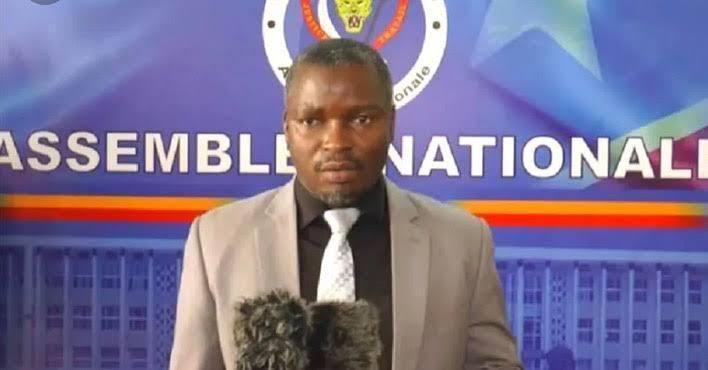 #RDC|🇨🇩 Le député national <a href="/gratieniracan/">IRACAN Gratien de Saint-Nicolas</a> a exprimé que gouverner un pays marqué par des souffrances nécessite cohérence, clarté et responsabilité. Il critique la posture du Président Félix Tshisekedi, qui, lors de son discours à Bruxelles, n'a pas présenté de stratégie concrète