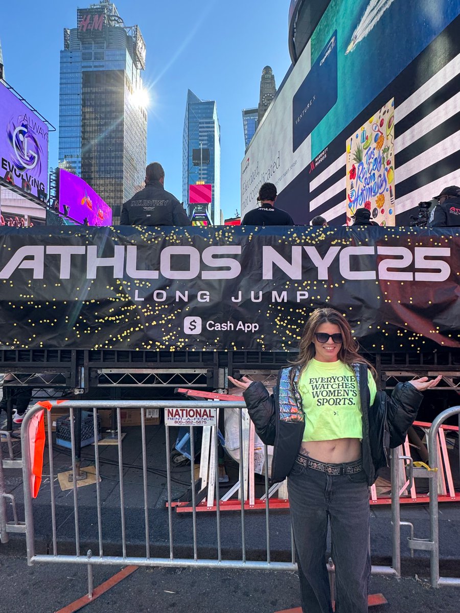 Everyone watches women’s sports #athlos #fieldandtrack