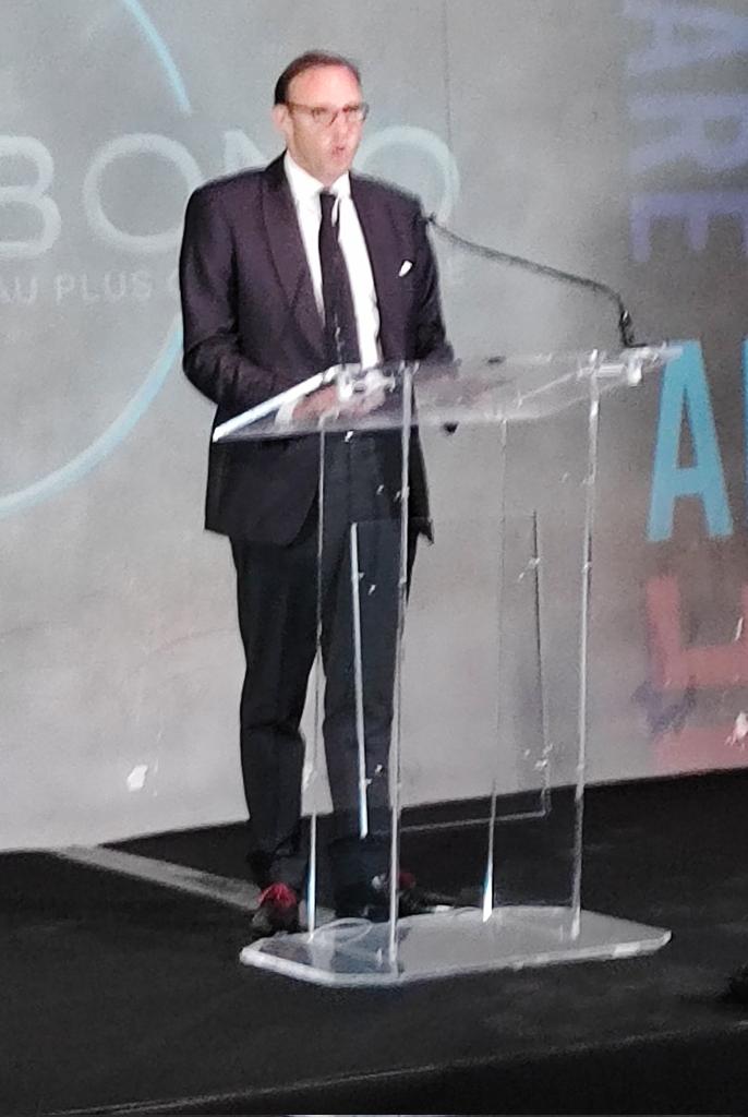 A l'Atelier des Lumières, Guillaume Riccobono conclut la célébration des 125 ans de son groupe devant un parterre nourri d'éditeurs et de partenaires