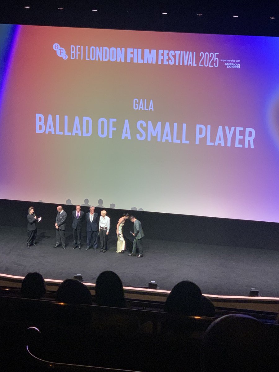 #LFF2025 film no 2 (gala with director &amp; cast members) was #BalladofaSmallPlayer, with a frighteningly convincing #ColinFarrell as an addicted gambler in #Macao (which looks made to be a movie location). Lovely turn from #TildaSwinton.  Lots of strengths, but rather repetitive.