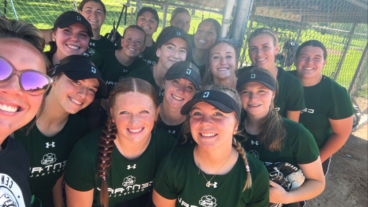 It’s a GREAT day to play our final fall game🤠☀️