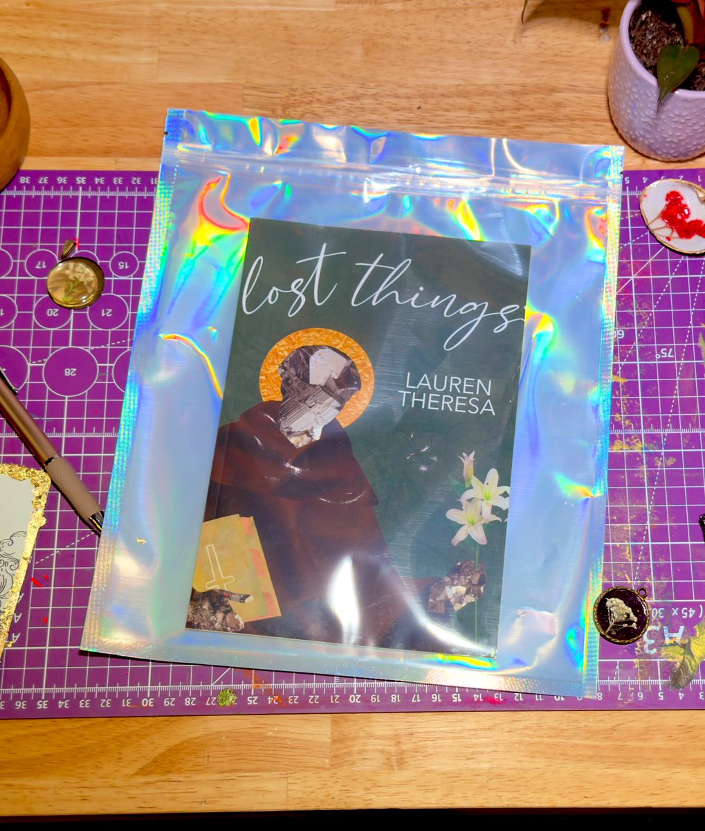 new things coming, so I’m selling the final copies of my first book, about 15 left, each one signed with a personal divination tarot card note. Xx
laurentheresa.com/shop/p/lost-th…