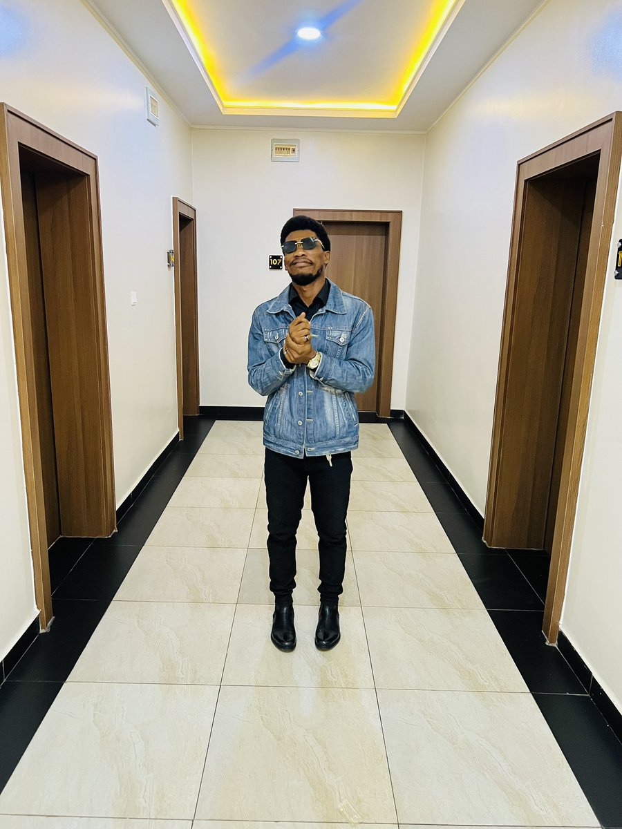 BlaiseItodo's tweet image. Got balloons today,
Thank God for the gift of life❤️.
