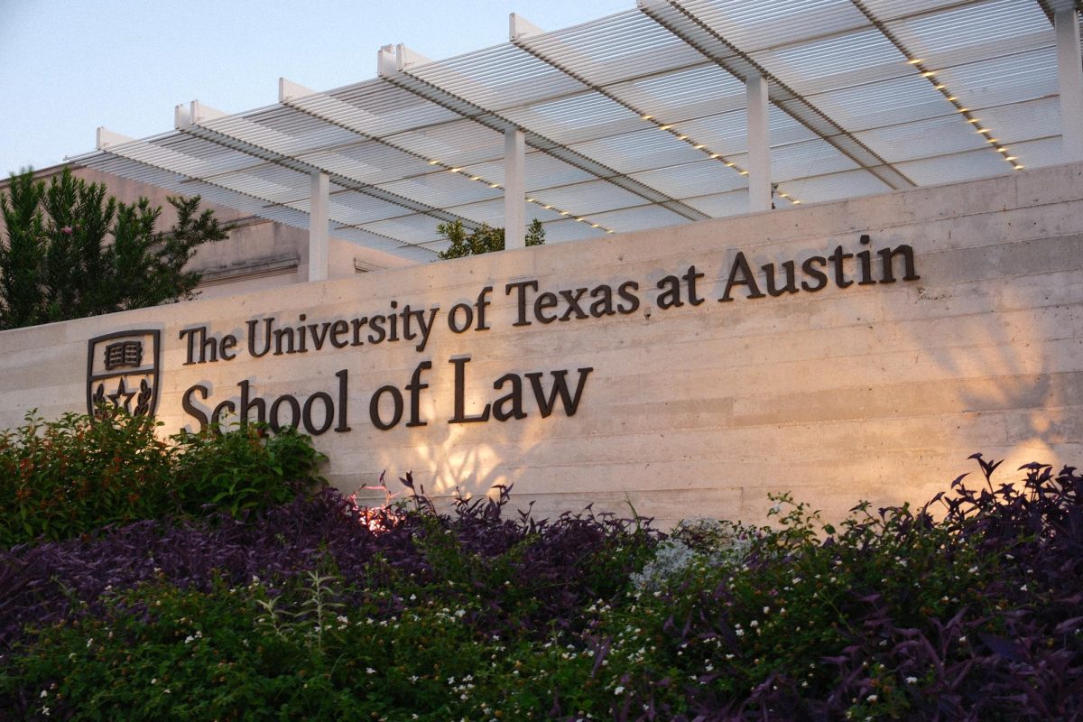 .<a href="/TexasMockTrial/">Texas Mock Trial</a> won the Summit Cup in outstanding fashion, defeating a roster of top-ranked schools to open its season with an 11-0 record. The team collaborated to build arguments for assigned cases and develop confidence against skilled opponents, capping off the championship