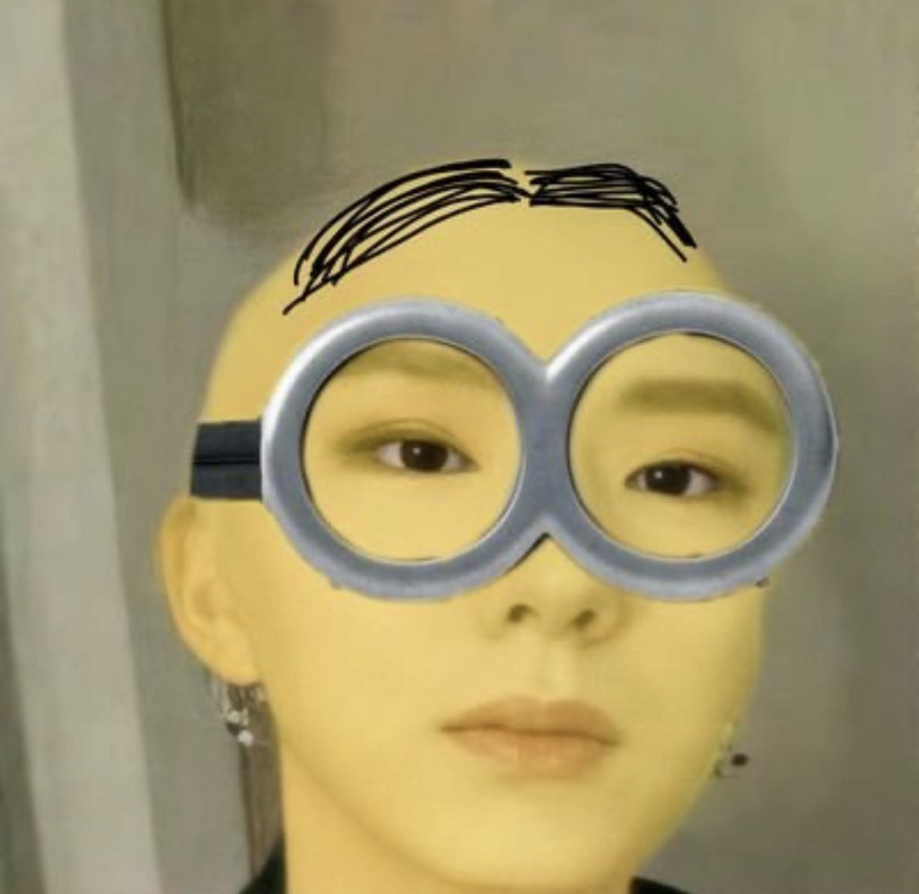 thedreamingbymx's tweet photo. one of funniest things monsta x has ever done was when monbebes posted an edit of bald kihyun on fancafe and hyungwon liked it so bad that he submitted his own edit. then we got banned from posting edits. gets a giggle out of me every time https://t.co/14spplt96T