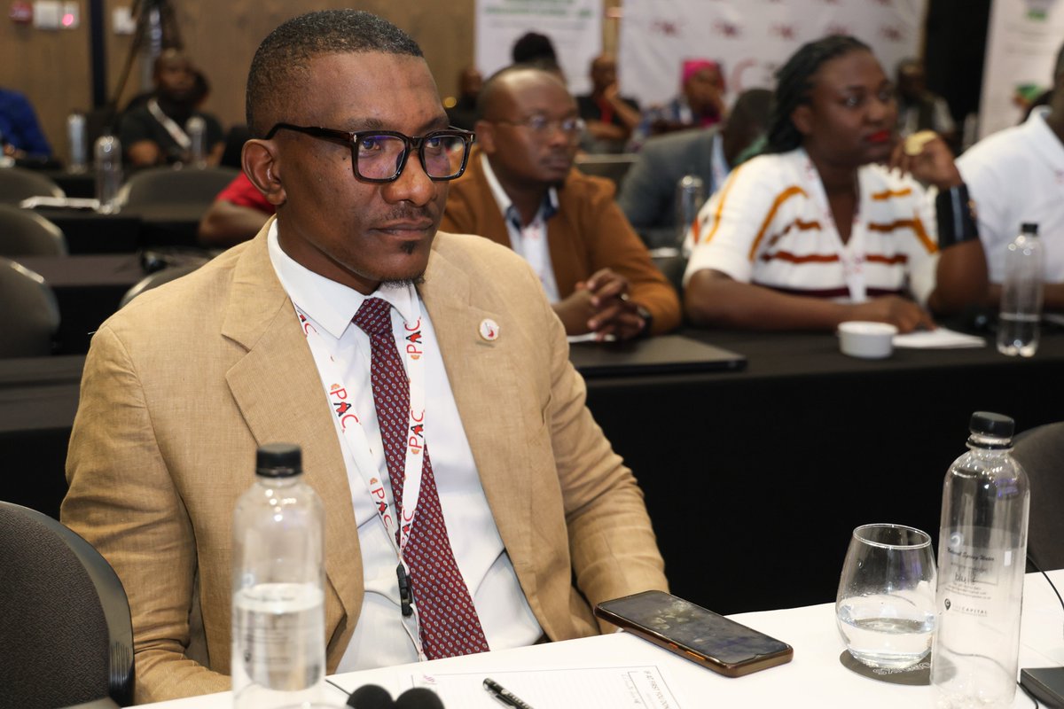 TaxJusticeAfric's tweet photo. Day 3 of the 13th Pan-African Conference on Illicit Financial Flows and Taxation.

@AFRODAD2011  and the Center for Economic and Social Rights (CESR) are co-hosting a side session on “Financing Climate Action: Addressing Illicit Financial Flows and the Debt–IFF Nexus.”

This session explores how tackling illicit financial flows, reducing debt burdens, and empowering communities can unlock fair, high-ambition climate finance for a just transition across the continent.

Read more: https://t.co/FNb4Lop4k3

#TaxJusticeAfrica #PAC2025 #AfricaAgainstIFFs

Like, comment, share