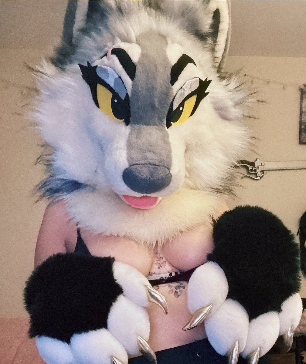 ✨Submissive and … 🤭