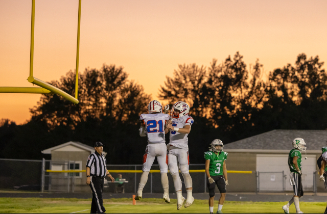 WWSenatorSam's tweet image. WW Football Team Defeats Perry Central westwashingtonschools.org/o/senators/art…